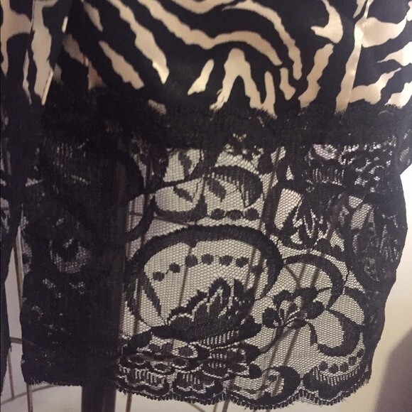 Vintage styled cute satin dress with lace trim sz s - Picture 4 of 5